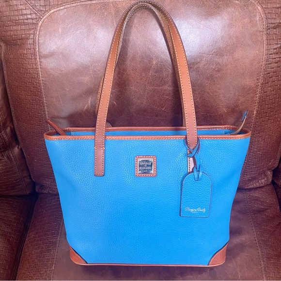 Dooney & Bourke Genuine Pebbled Leather Tote & Shoulder Bag In Bright Blue Color - Picture 13 of 16